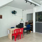 Mobile Windscreen Jalan Bakri, Muar: reception office